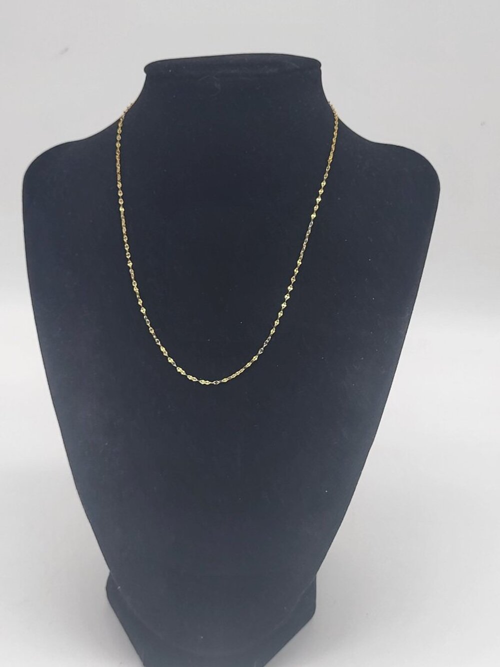 Caitlyn Minimalist Josephine Mirror Chain Necklace 925 Sterling Silver18K Finish